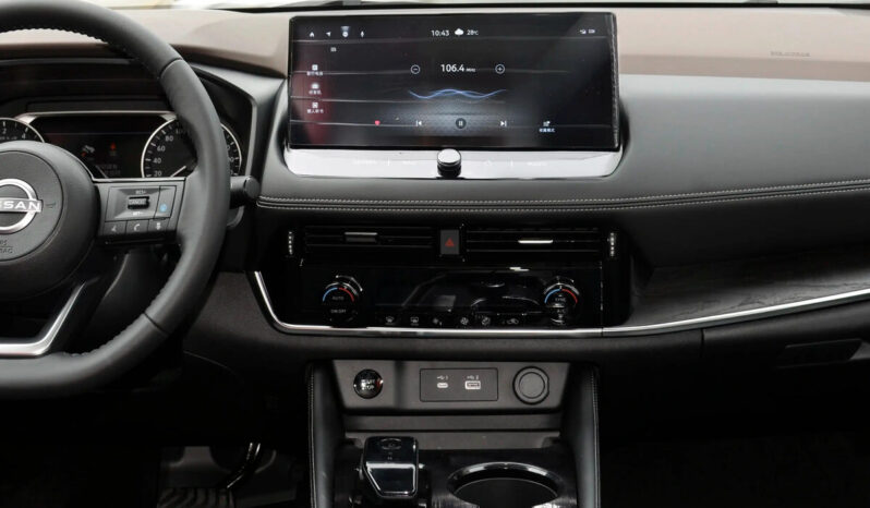 
								Nissan X-Trail E-power Comfort заполнен									