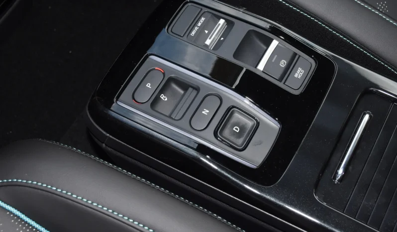
								Honda e:NP2 заполнен									