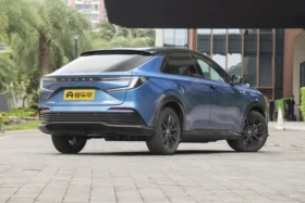 Honda e:NP2