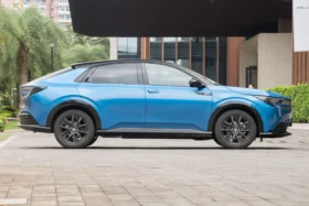 Honda e:NP2