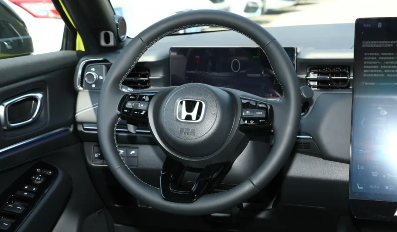 
								Honda e:NS1 e-Motion заполнен									