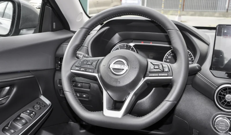
								Nissan Sylphy E-power Max заполнен									
