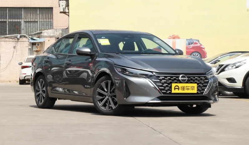
								Nissan Sylphy E-power Max заполнен									