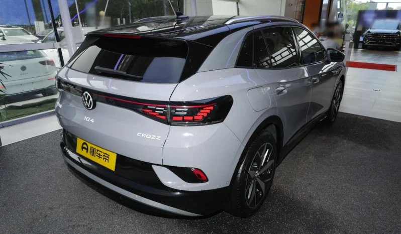 
								Volkswagen ID.4 Crozz заполнен									